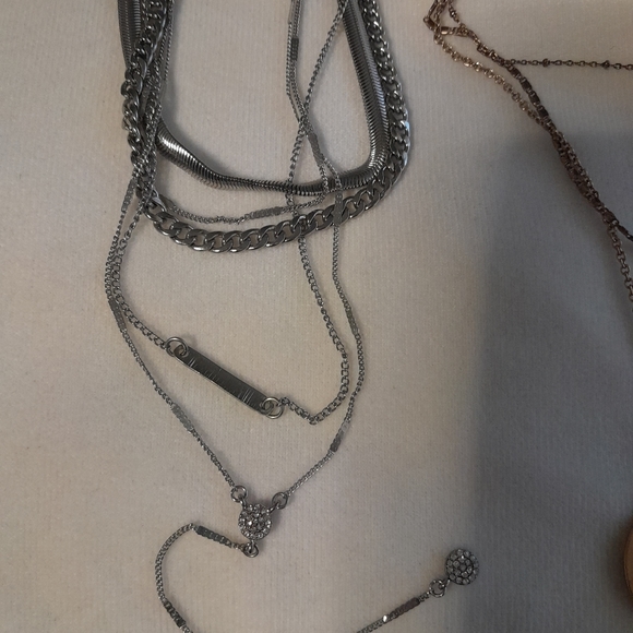 Necklaces - Picture 2 of 4